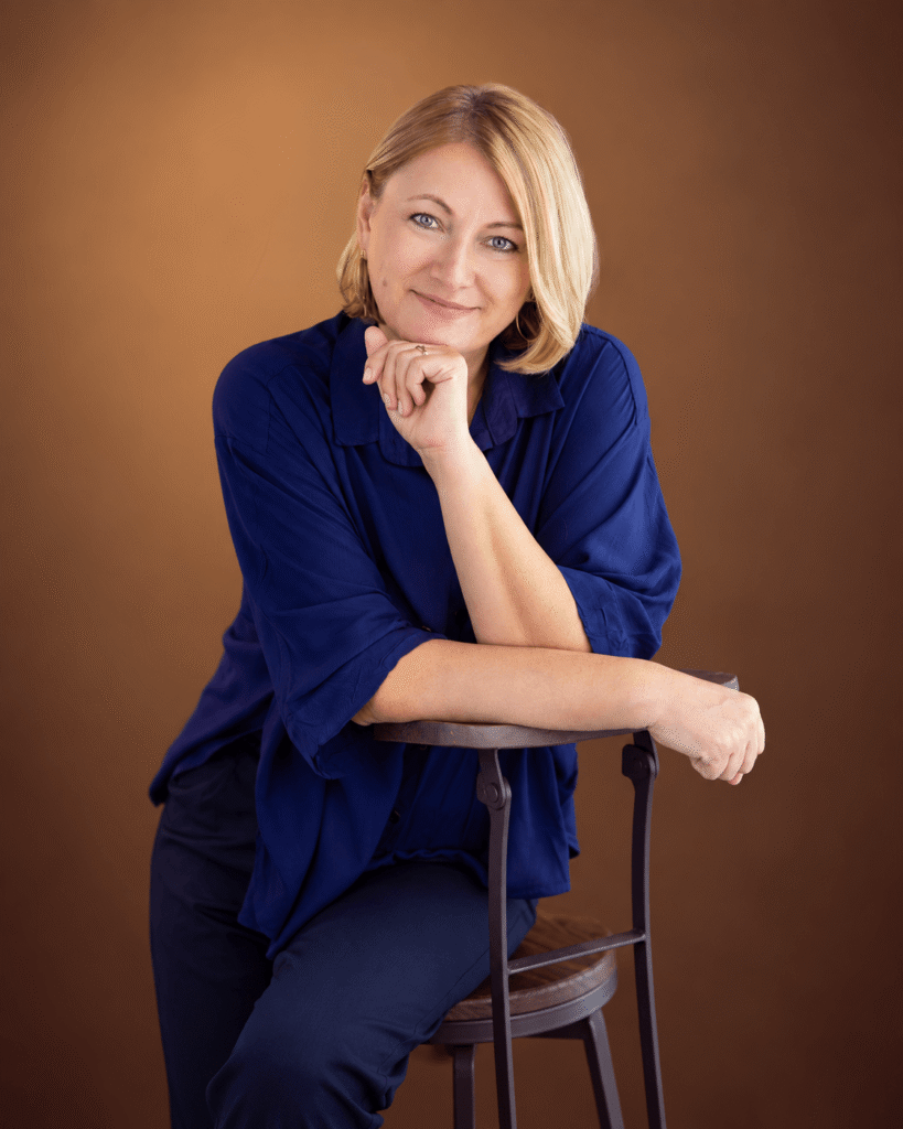 Iuliana Morlova, psihoterapeut în București, într-un portret profesional